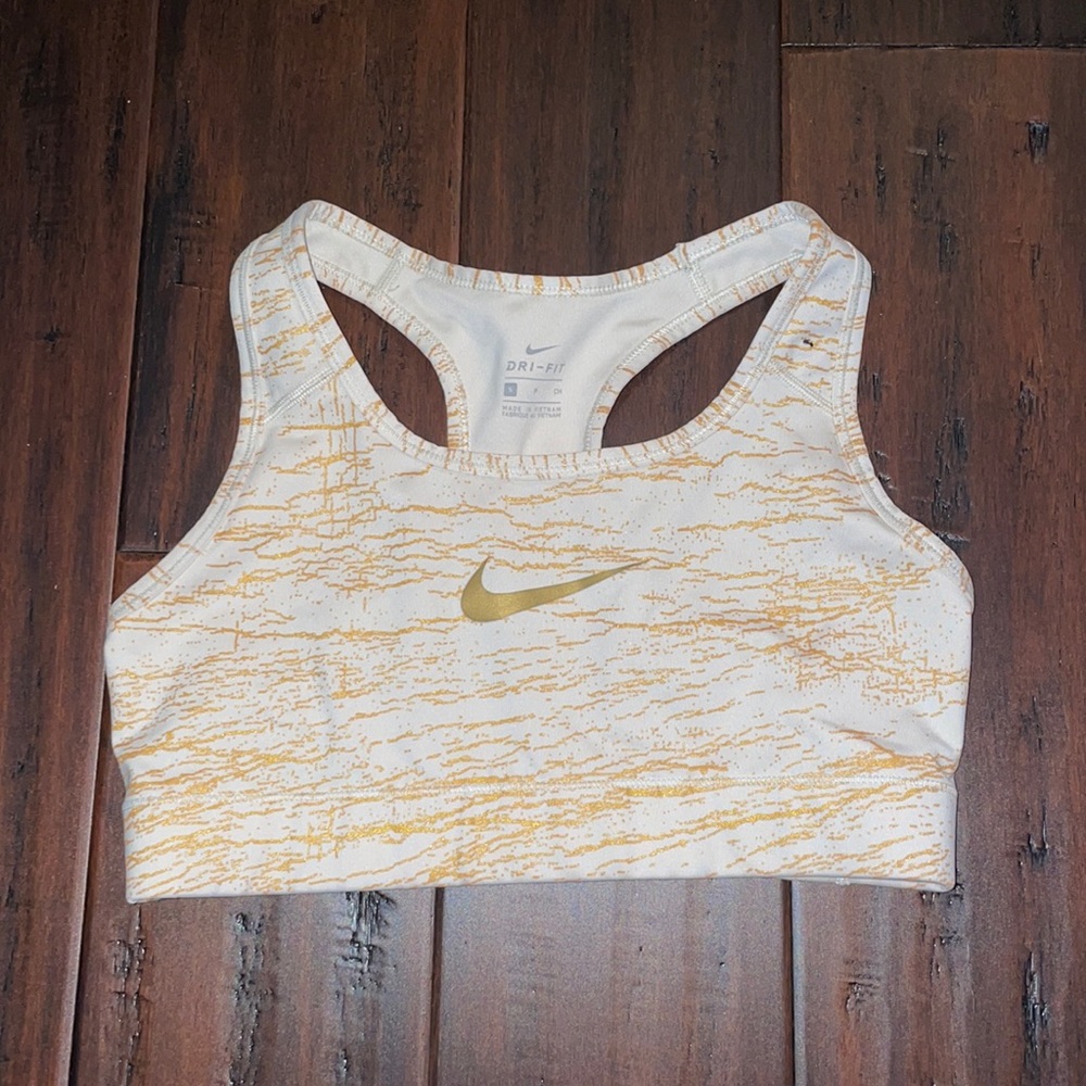 nike sports bra